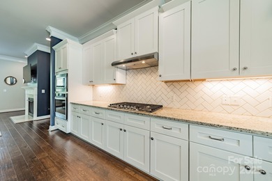 Beautifully maintained townhome located just minutes from the on River Run Country Club in North Carolina - for sale on GolfHomes.com, golf home, golf lot