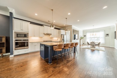 Beautifully maintained townhome located just minutes from the on River Run Country Club in North Carolina - for sale on GolfHomes.com, golf home, golf lot