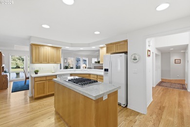 Highly sought after waterfront home on the golf course at McNary on McNary Golf Club in Oregon - for sale on GolfHomes.com, golf home, golf lot