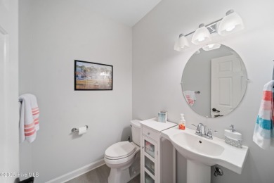 Welcome to this exquisite 4-bedroom, 3-bath golf cottage in the on Members Club At St. James Plantation in North Carolina - for sale on GolfHomes.com, golf home, golf lot