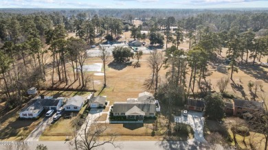 Beautifully detailed Trent Woods ranch on The New Bern Golf and on New Bern Golf and Country Club in North Carolina - for sale on GolfHomes.com, golf home, golf lot