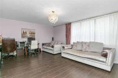 PRIME LOCATION in the heart of Aventura! GORGEOUS 3BED/2BATH on Turnberry Isle Resort and Club in Florida - for sale on GolfHomes.com, golf home, golf lot