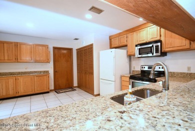 Owner is eager to sell!  Make an offer on this charming on Cane Creek Reserve Golf Course in Florida - for sale on GolfHomes.com, golf home, golf lot