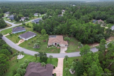 What a DEAL in Sugarmill! Its a wonder on Floribunda. You are on Sugarmill Woods Golf and Country Club in Florida - for sale on GolfHomes.com, golf home, golf lot