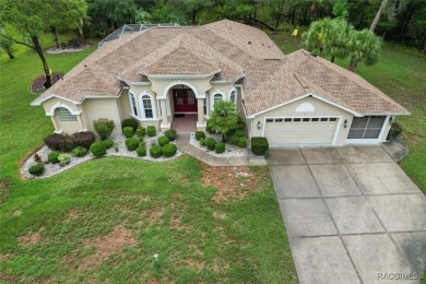 What a DEAL in Sugarmill! Its a wonder on Floribunda. You are on Sugarmill Woods Golf and Country Club in Florida - for sale on GolfHomes.com, golf home, golf lot