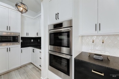 Fully custom upgraded 5 bedroom 3.5 bath home on over 1/4 acre on Eagle Legacy Golf Course in Idaho - for sale on GolfHomes.com, golf home, golf lot