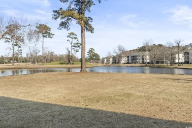 Bring your toothbrush, this turn-key, fully furnished, move in on  in South Carolina - for sale on GolfHomes.com, golf home, golf lot