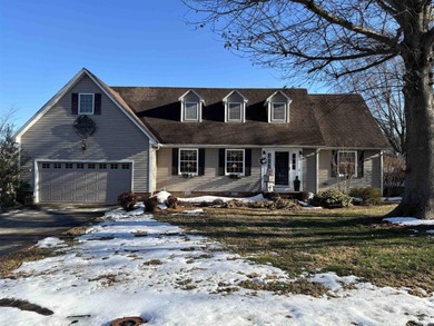 Beautiful golf course home on the 15th hole.  This 1.5-story on Mayfield-Graves Country Club in Kentucky - for sale on GolfHomes.com, golf home, golf lot