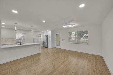 This beautifully renovated 2-bedroom, 2-bath condo is located in on Kings Point Golf -Flanders Way in Florida - for sale on GolfHomes.com, golf home, golf lot