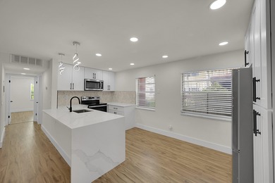 This beautifully renovated 2-bedroom, 2-bath condo is located in on Kings Point Golf -Flanders Way in Florida - for sale on GolfHomes.com, golf home, golf lot