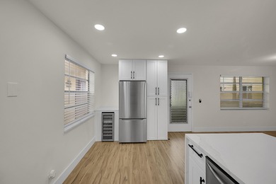 This beautifully renovated 2-bedroom, 2-bath condo is located in on Kings Point Golf -Flanders Way in Florida - for sale on GolfHomes.com, golf home, golf lot