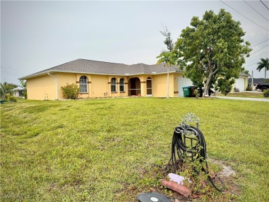Priced To Sell Fast!!! Selling a lovely 3 bedrooms and 2 on El Rio Golf Course and Club in Florida - for sale on GolfHomes.com, golf home, golf lot
