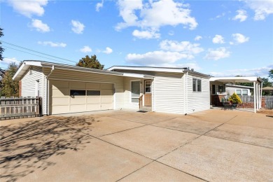 This 4 bedroom ranch home exudes timeless charm & has been on Meadowbrook Country Club in Missouri - for sale on GolfHomes.com, golf home, golf lot