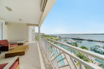 This elegant waterfront condo is located in the exclusive on Ocean Club Golf Course / Paradise Island Golf Course in Bahamas - for sale on GolfHomes.com, golf home, golf lot