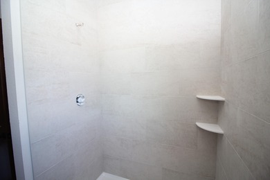 The Emerson is a 3 bed, 2.5 bath home on a lookout basement lot on Twin Lakes Country Club in Wisconsin - for sale on GolfHomes.com, golf home, golf lot