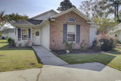 Charming 2 bedroom, 2 bath home located in Colonial Charters - on Palmetto Greens Golf and Country Club in South Carolina - for sale on GolfHomes.com, golf home, golf lot