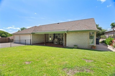 Stunning Hill Country Home in DeCordova Bend Estates!  This on De Cordova Bend Country Club in Texas - for sale on GolfHomes.com, golf home, golf lot