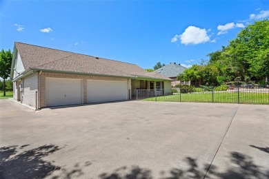 Stunning Hill Country Home in DeCordova Bend Estates!  This on De Cordova Bend Country Club in Texas - for sale on GolfHomes.com, golf home, golf lot