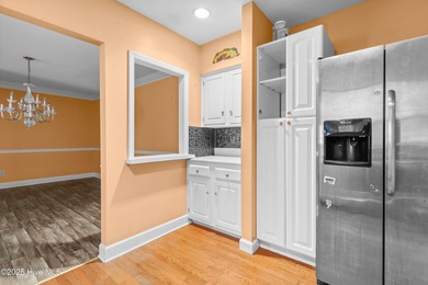 Welcome to this spacious townhouse offering incredible potential on Country Club of North Carolina in North Carolina - for sale on GolfHomes.com, golf home, golf lot