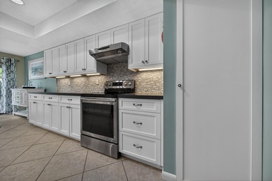 Beautiful 3 Bedroom, 3.5 Bath Condo in Deer Creek Country on Deer Creek Golf Club in Florida - for sale on GolfHomes.com, golf home, golf lot