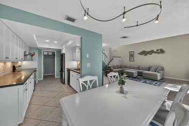 Beautiful 3 Bedroom, 3.5 Bath Condo in Deer Creek Country on Deer Creek Golf Club in Florida - for sale on GolfHomes.com, golf home, golf lot