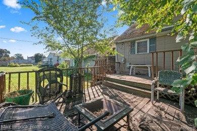 Discover this inviting 2-bed, 2-bath home that blends character on Evergreen Hills Golf Course in Michigan - for sale on GolfHomes.com, golf home, golf lot