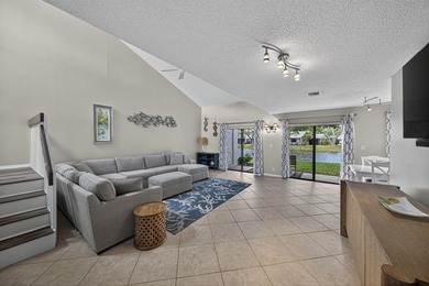 Beautiful 3 Bedroom, 3.5 Bath Condo in Deer Creek Country on Deer Creek Golf Club in Florida - for sale on GolfHomes.com, golf home, golf lot