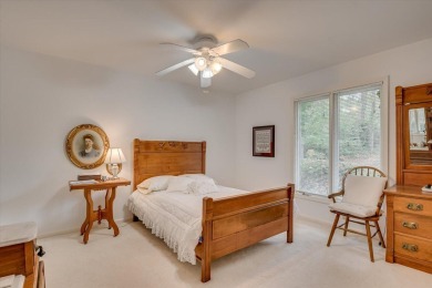 Amazing deal in Houndslake! Single story Golf Course home in on Houndslake Country Club in South Carolina - for sale on GolfHomes.com, golf home, golf lot