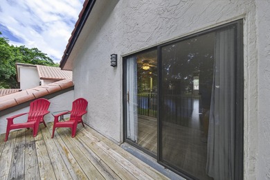 Beautiful 3 Bedroom, 3.5 Bath Condo in Deer Creek Country on Deer Creek Golf Club in Florida - for sale on GolfHomes.com, golf home, golf lot