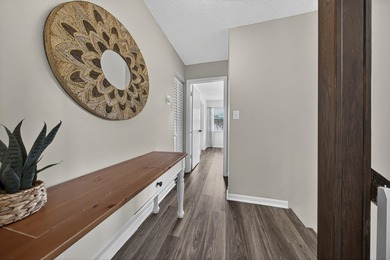 Beautiful 3 Bedroom, 3.5 Bath Condo in Deer Creek Country on Deer Creek Golf Club in Florida - for sale on GolfHomes.com, golf home, golf lot