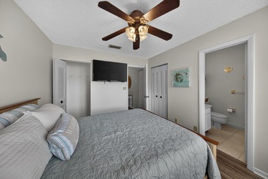 Beautiful 3 Bedroom, 3.5 Bath Condo in Deer Creek Country on Deer Creek Golf Club in Florida - for sale on GolfHomes.com, golf home, golf lot