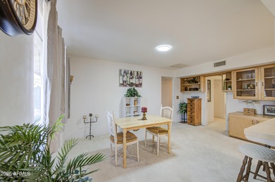 What a bright, cheery deceptively large home in beautiful Sun on Sun City Country Club in Arizona - for sale on GolfHomes.com, golf home, golf lot