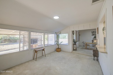 What a bright, cheery deceptively large home in beautiful Sun on Sun City Country Club in Arizona - for sale on GolfHomes.com, golf home, golf lot