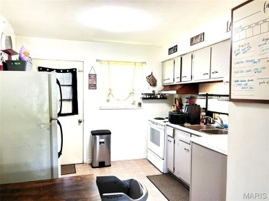 INVESTORS Buy Now and have income coming in when you retire on Viburnam Golf and Country Club in Missouri - for sale on GolfHomes.com, golf home, golf lot