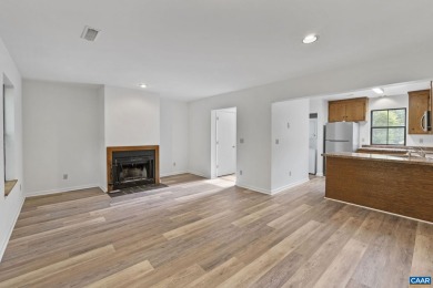 Light filled 2 bedroom 2 story townhome.  2 Bedrooms  1.5 baths on Meadowcreek Golf Course in Virginia - for sale on GolfHomes.com, golf home, golf lot