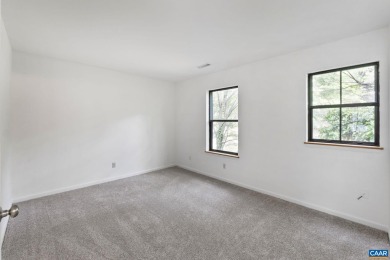 Light filled 2 bedroom 2 story townhome.  2 Bedrooms  1.5 baths on Meadowcreek Golf Course in Virginia - for sale on GolfHomes.com, golf home, golf lot