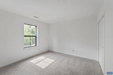 Light filled 2 bedroom 2 story townhome.  2 Bedrooms  1.5 baths on Meadowcreek Golf Course in Virginia - for sale on GolfHomes.com, golf home, golf lot
