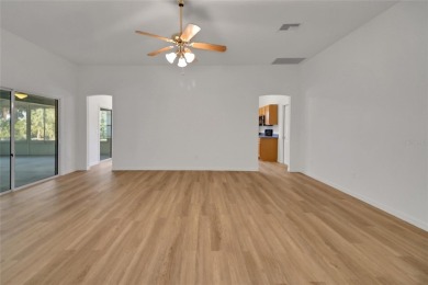 Buyer's financing fell through-HOME APPRAISED OUT-INSPECTION and on The Links of Spruce Creek in Florida - for sale on GolfHomes.com, golf home, golf lot