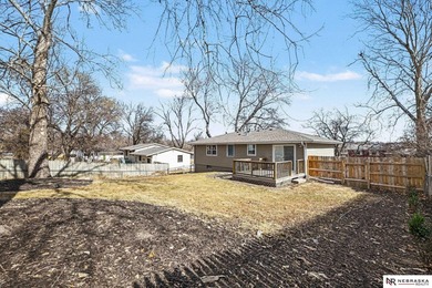 Gillian Hanus, M: , gillian,   - PRE-INSPECTED, super clean and on Warren Swigart Municipal Golf Course in Nebraska - for sale on GolfHomes.com, golf home, golf lot