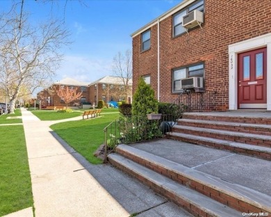 Welcome home to this spacious one-bedroom 1st floor corner unit on Clearview Park Golf Course in New York - for sale on GolfHomes.com, golf home, golf lot