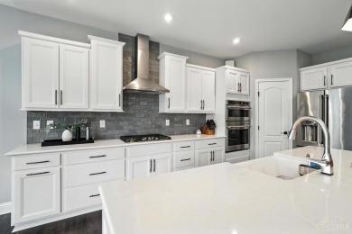 Come Live and Play don't wait to live in this nearly new, 3 on Shaker Run Golf Club  in Ohio - for sale on GolfHomes.com, golf home, golf lot