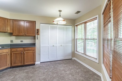 Welcome to the Woodlands of Fiore-one of Buffalo Grove's most on The Arboretum Club in Illinois - for sale on GolfHomes.com, golf home, golf lot