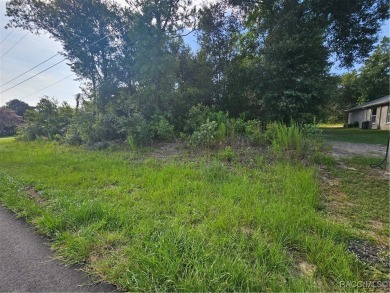 Here is a beautiful building lot 0.29 of an acre in Citrus on Citrus Springs Country Club in Florida - for sale on GolfHomes.com, golf home, golf lot
