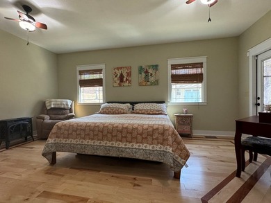 3 bedroom/2.5 bath ranch home situated on just over 1/2 an acre on Glade Springs Resort Golf Course in West Virginia - for sale on GolfHomes.com, golf home, golf lot