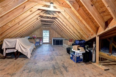 This meticulously maintained home on a cul-de-sac in Ford's on Fords Colony Country Club in Virginia - for sale on GolfHomes.com, golf home, golf lot