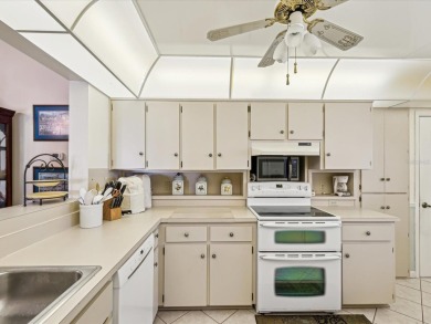 SELLER WILL PROVIDE A $5000 FLOORING ALLOWANCE!!   Your ideal on Summertree Golf Course in Florida - for sale on GolfHomes.com, golf home, golf lot