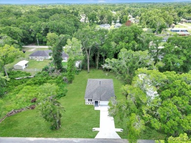 MOVE IN READY, bring you offers. BRAND NEW WITH PRIVACY FENCE on Stonecrest Golf and Club Club in Florida - for sale on GolfHomes.com, golf home, golf lot