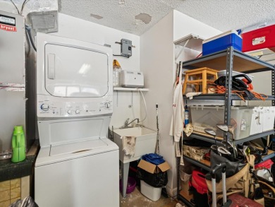 SELLER WILL PROVIDE A $5000 FLOORING ALLOWANCE!!   Your ideal on Summertree Golf Course in Florida - for sale on GolfHomes.com, golf home, golf lot
