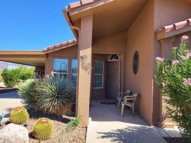 #2 This Beautiful 2 bedroom, 2 bath 1998 Cavco Papago home is on Mountain Brook Golf Club in Arizona - for sale on GolfHomes.com, golf home, golf lot