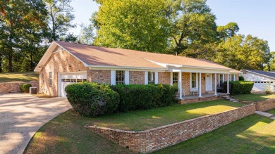 Truly exceptional and totally remodeled home with 2500+ sq. ft on Meadowbrook Country Club in Texas - for sale on GolfHomes.com, golf home, golf lot